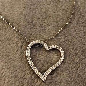 ✨Swarovski Crystal Heart Pendant and Necklace